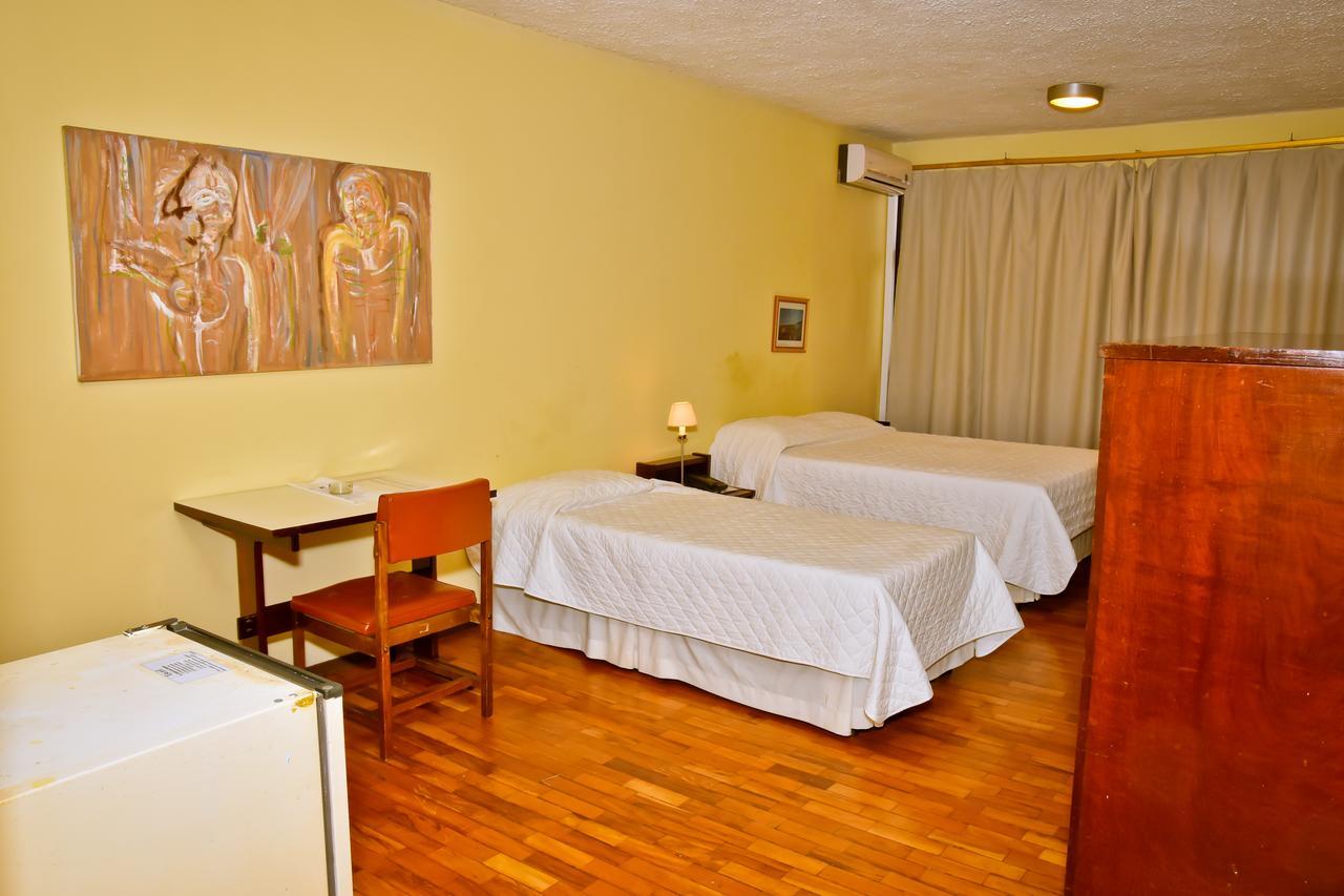 Hotel Estoril Pelotas Ngoại thất bức ảnh