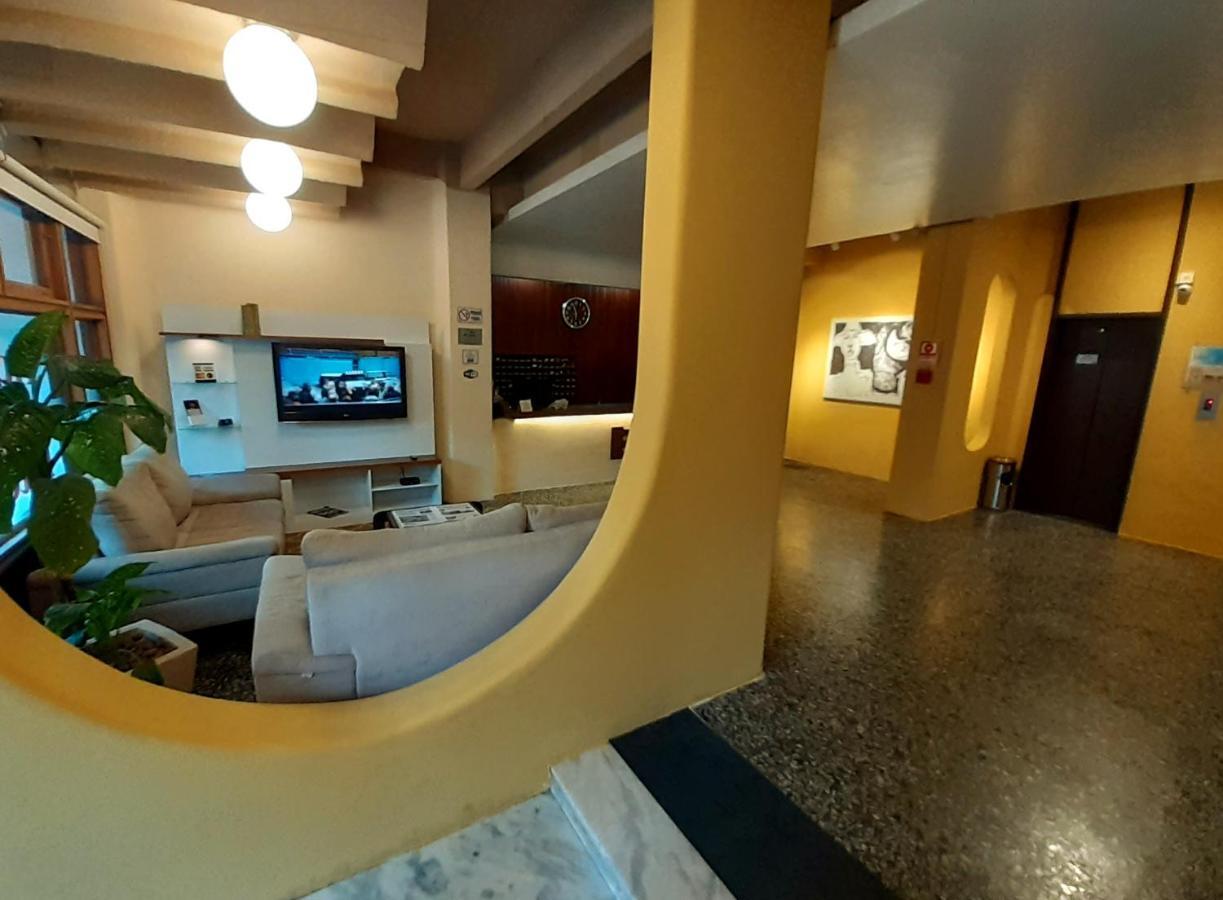 Hotel Estoril Pelotas Ngoại thất bức ảnh